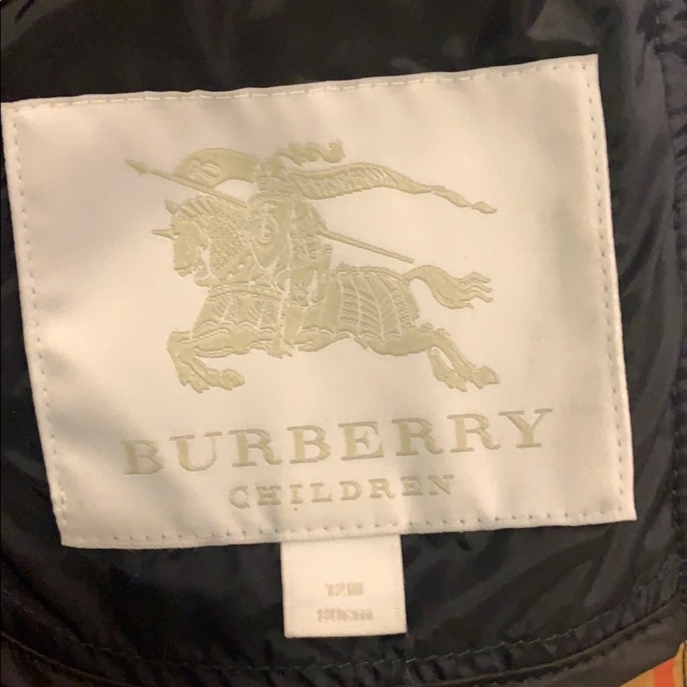 Sold!!!🚨New Burberry Baby Jacket🚨Price firm - Picture 8 of 8